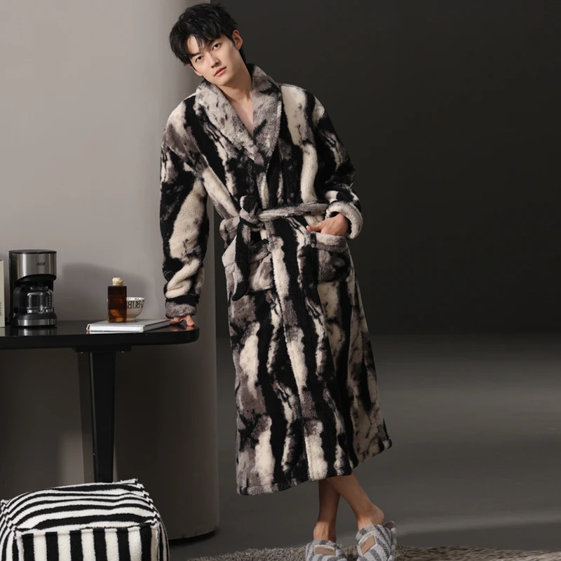 男士睡袍秋冬款加绒加厚珊瑚绒睡衣轻奢风2025冬季浴袍大码家居服
