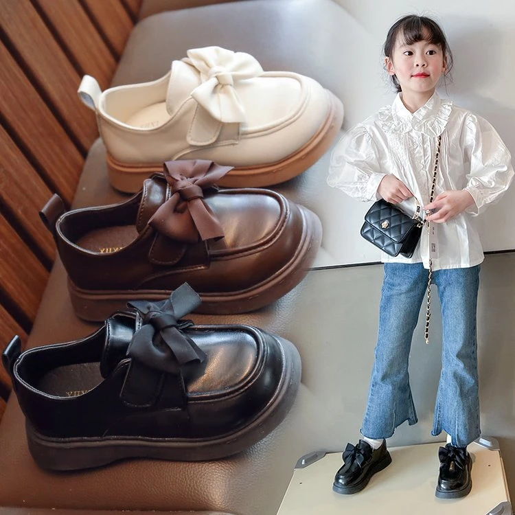 女童鞋子儿童公主小童皮鞋2023新款春秋宝宝2023豆豆软底洋气单鞋