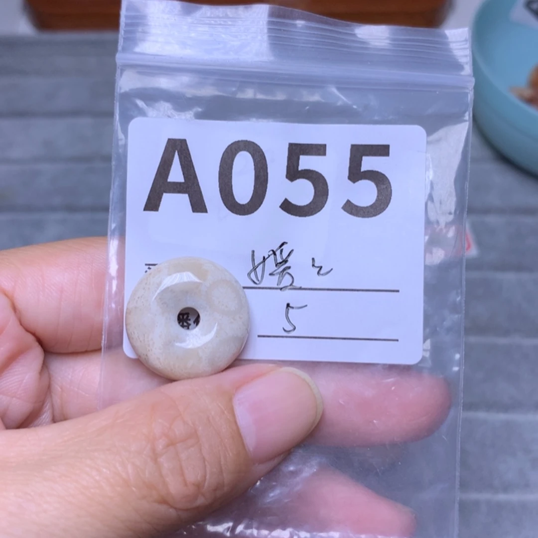 【闪购商品】硅化玉手链未镶嵌媛*
