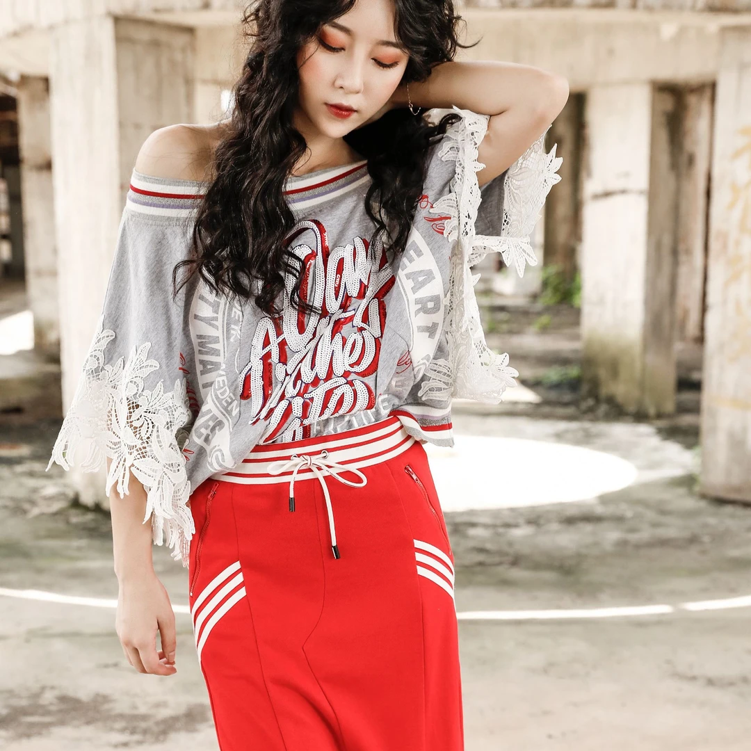 AttinaLife24夏重工绣花印花一字肩拼接花边短袖女士T恤百搭时尚