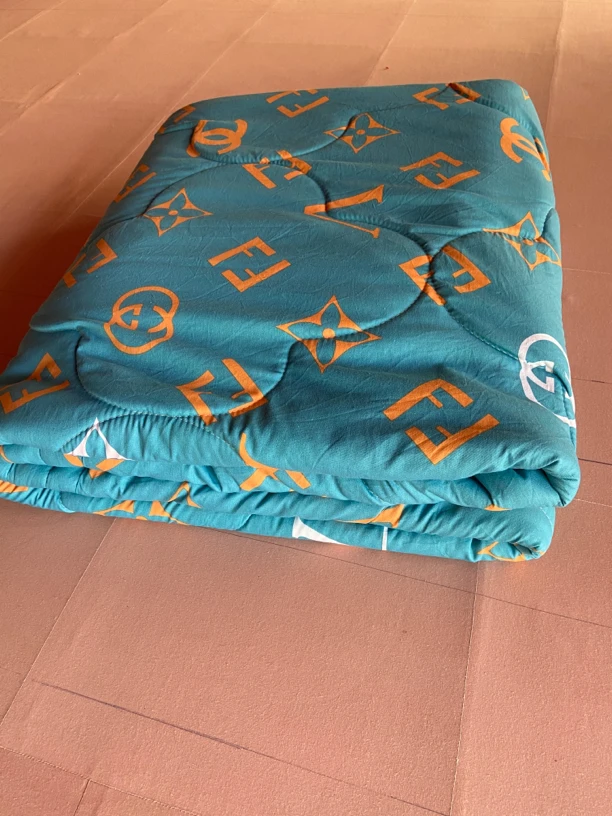 毛毯改夏凉被一床改两床