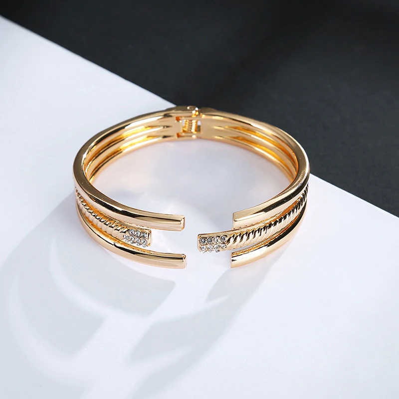 合金手镯 镂空手镯女款不规则个性情侣款欧美设计感手镯饰品