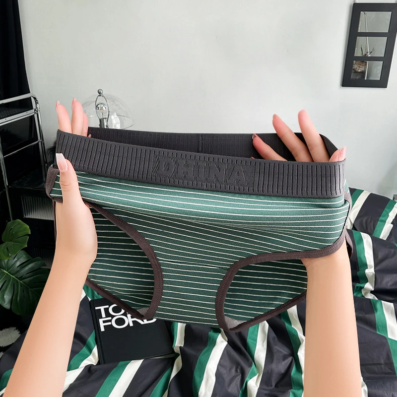 女款性感女士内裤个性高级感透气中腰内衣女生学生底裤条纹短裤头