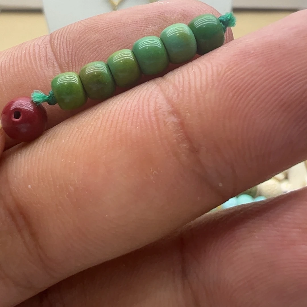 南红玛瑙颈饰未镶嵌