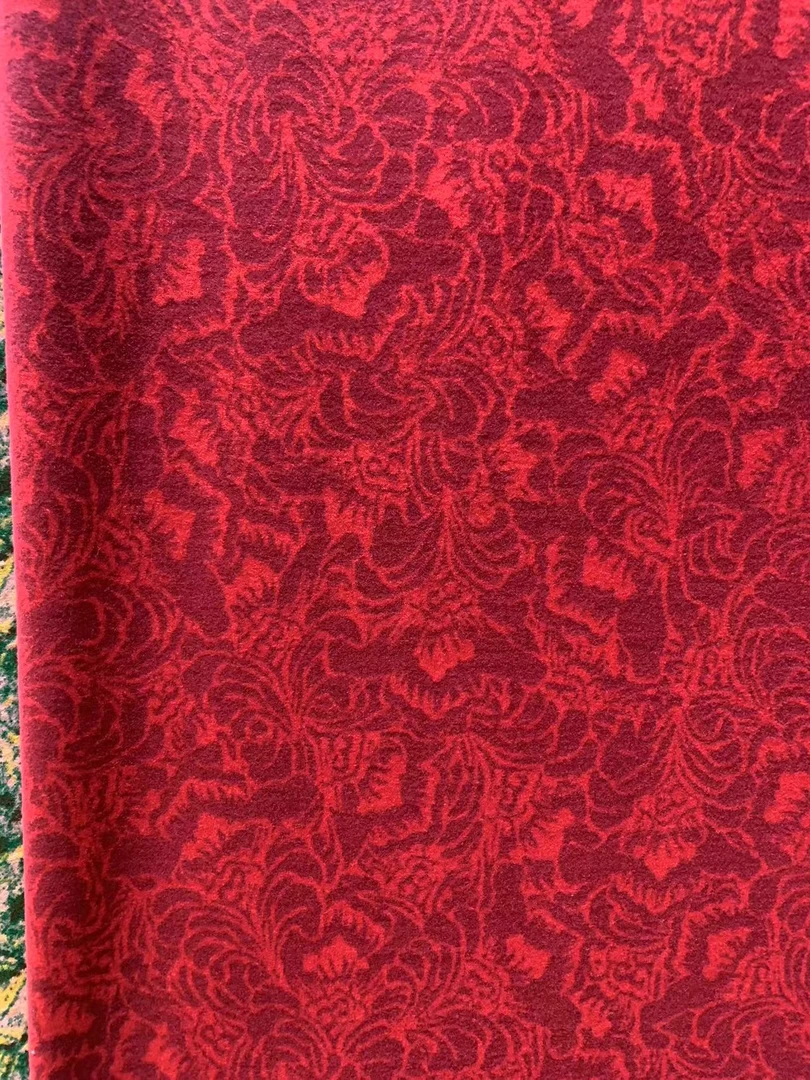 红喜玫瑰花       织花奥绒时装布料