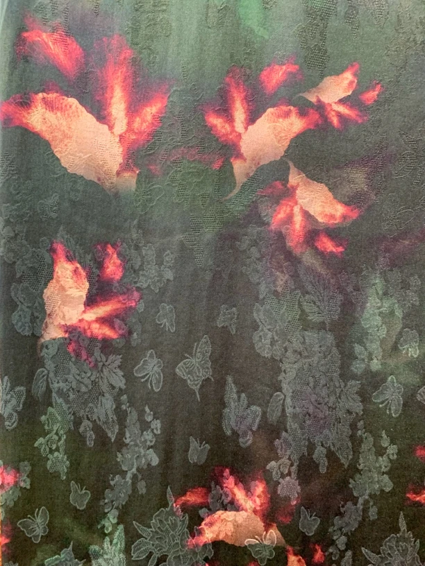 绿夜明珠 绫罗绣布料