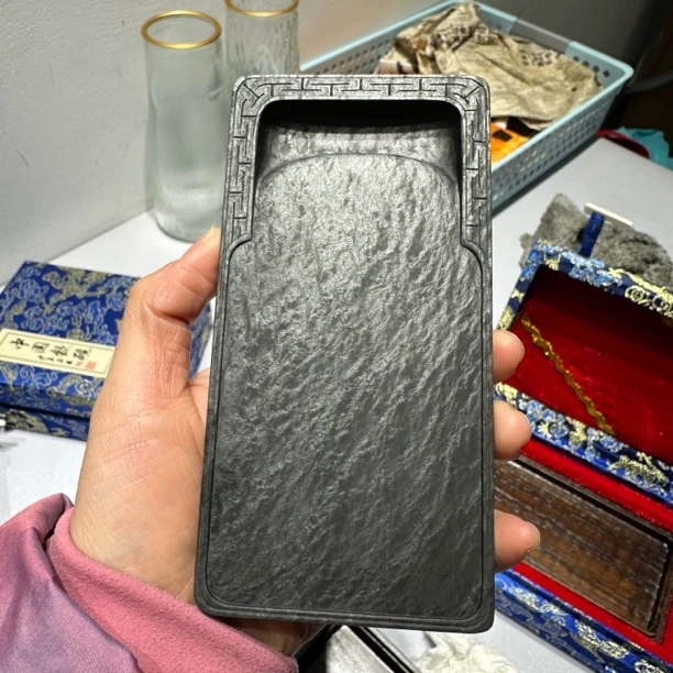 3号水舷坑龙鳞砚台