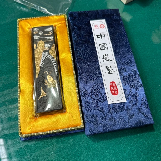 2017年微瑕不退换4两龙门松烟墨