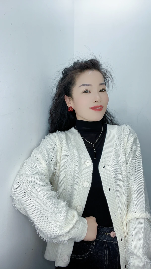 贝雪儿  新款时尚针织开衫#8818