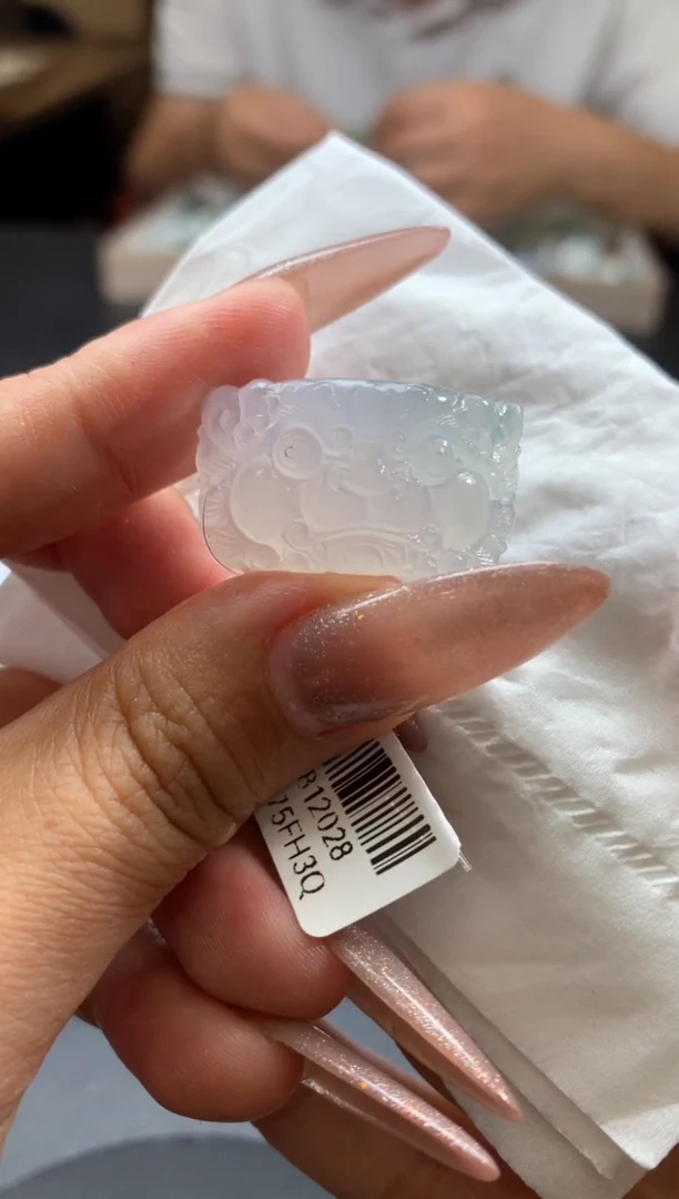 【闪购商品】定制翡翠未镶嵌翡翠