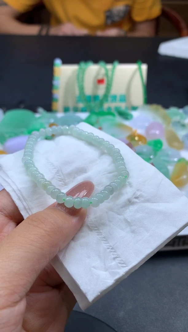【闪购商品】翡翠手链未镶嵌翡翠
