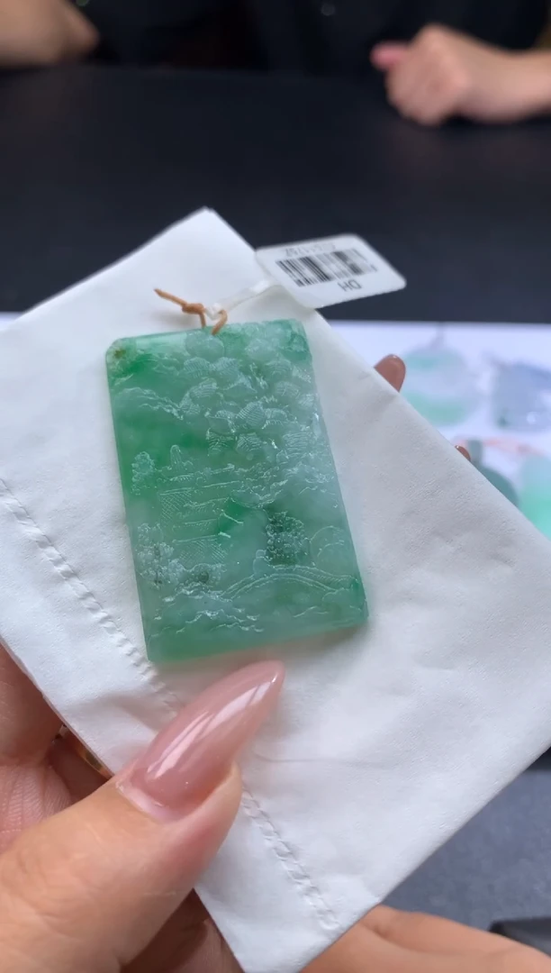 【闪购商品】定制翡翠未镶嵌翡翠