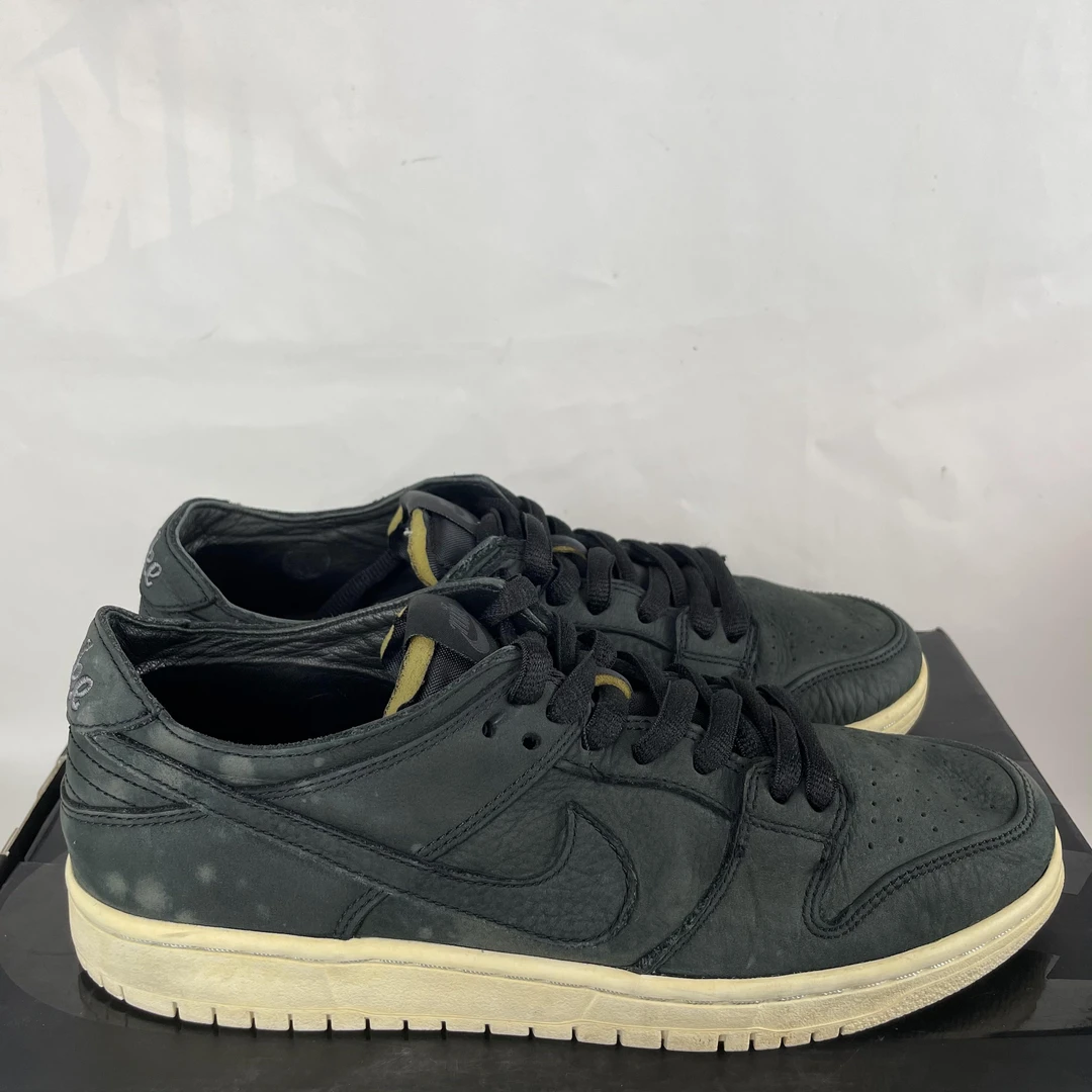 43码 中古 Nike Dunk SB 休闲鞋 低帮 黑白 无盒 公价1199