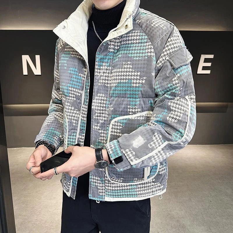 迷彩羽绒服男士轻薄款潮牌立领冬季2023新款休闲痞帅男装保暖外套