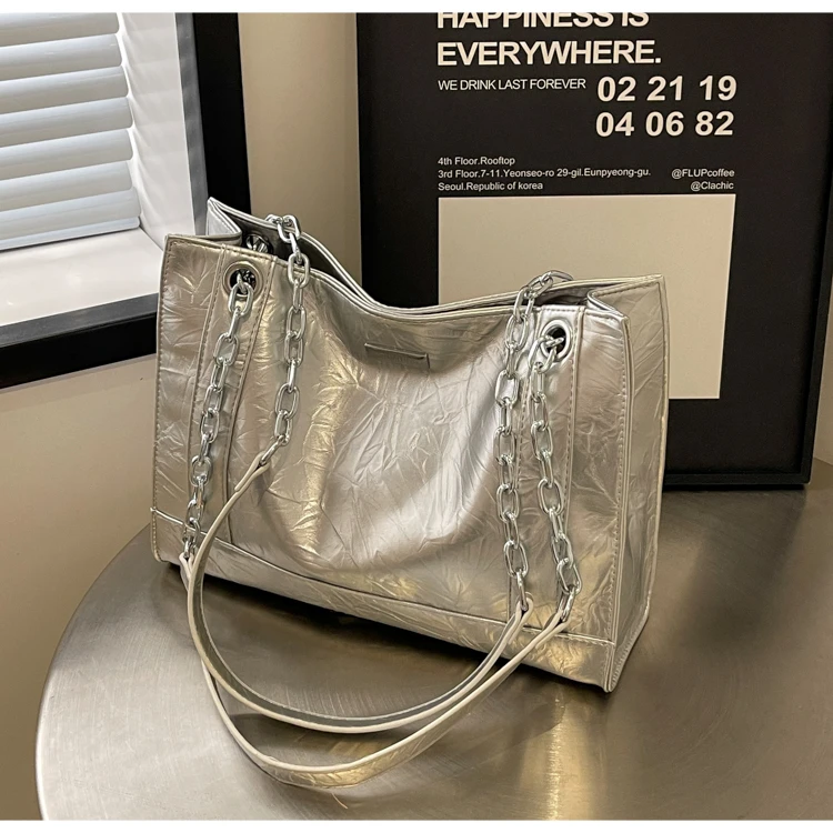 高级质感银色大容量通勤包包女2024新款夏天时尚上班单肩包托特包