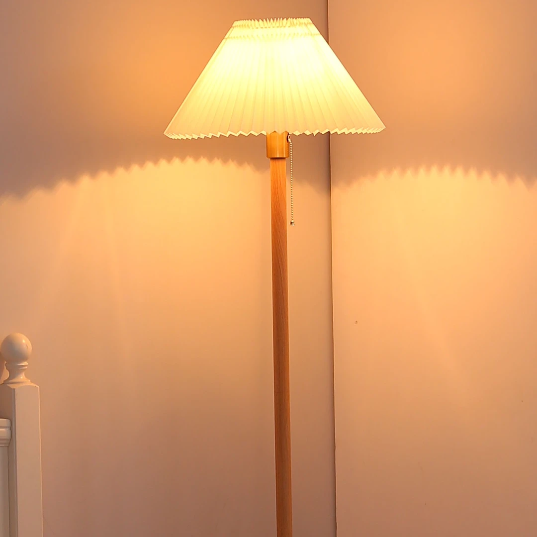 百褶落地灯北欧装饰客厅沙发氛围简约卧室床头喂奶立式轻奢台灯