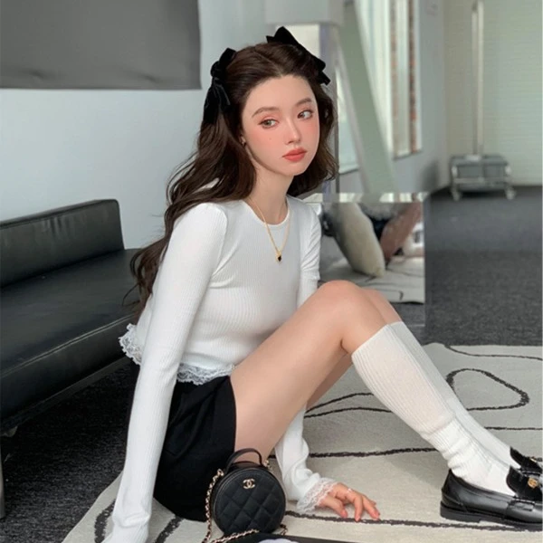 CHERI.Z新款设计感显瘦黑色蕾丝打底长袖针织衫T恤女C24A05210F