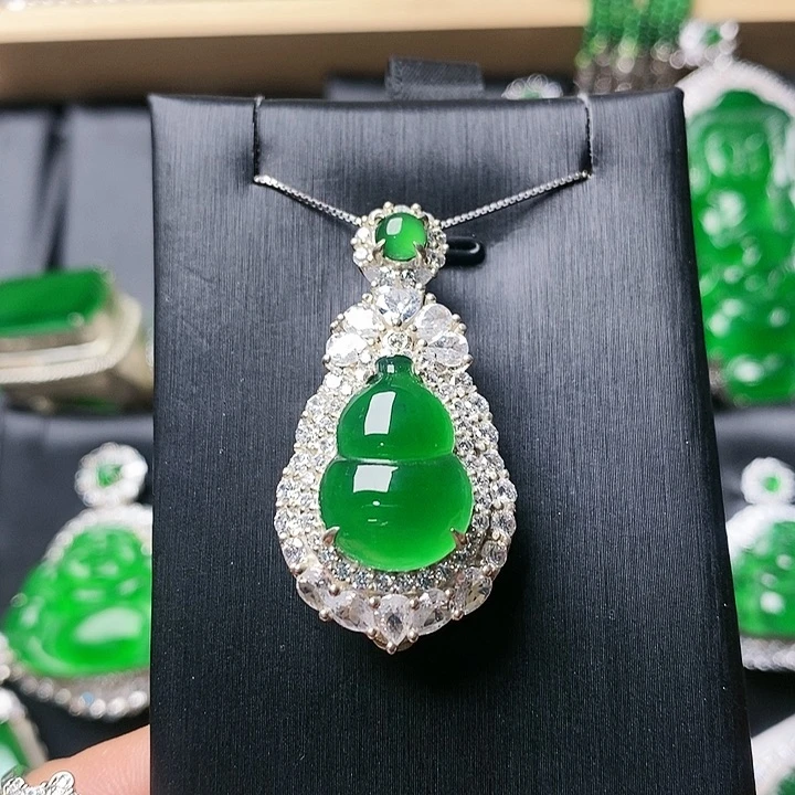 翡翠颈饰未镶嵌吊坠5