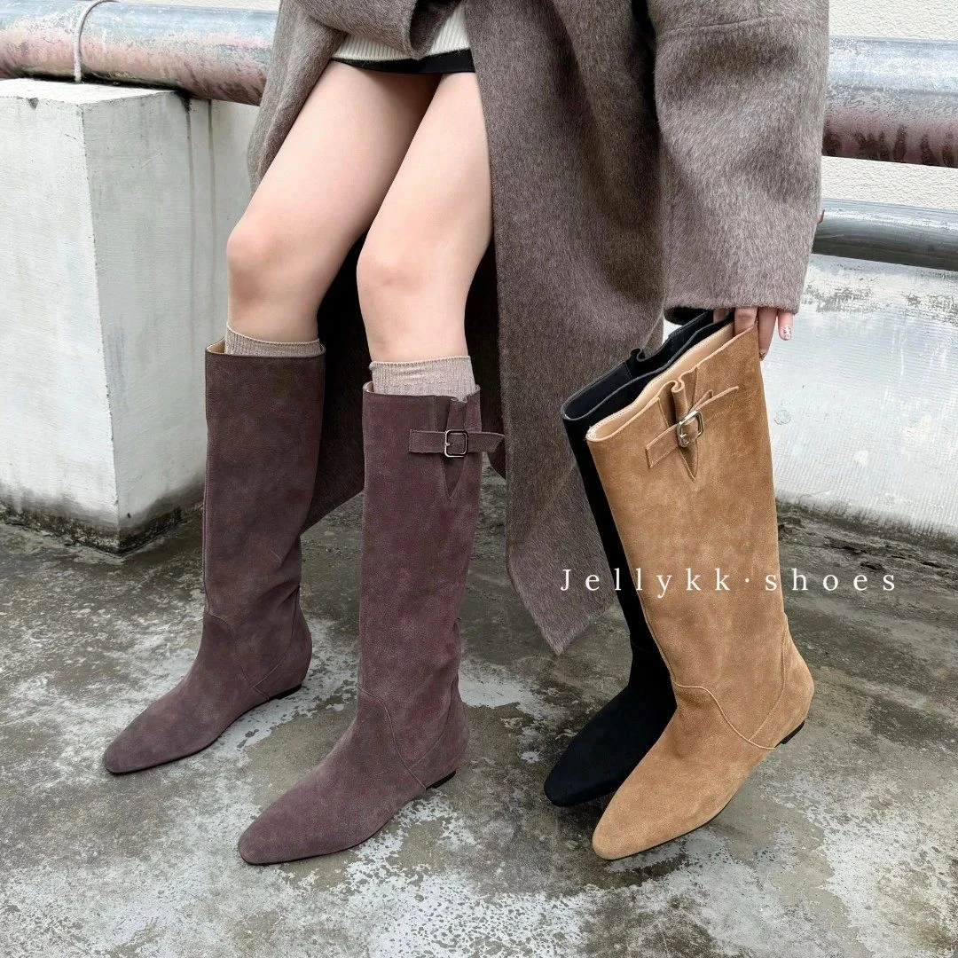 4702法式高筒4.5cm博主风复古百搭翻皮尖头韩版内增高显瘦时装靴