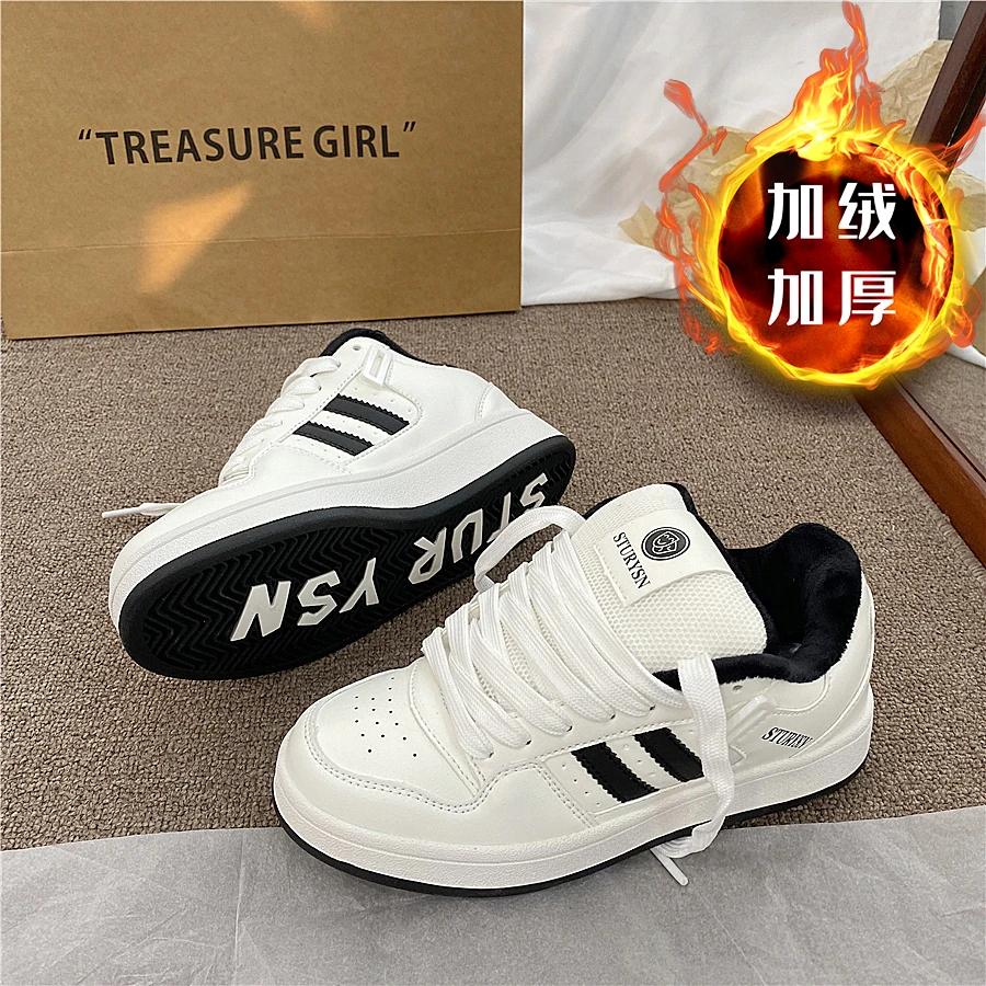 加绒棉鞋面包鞋港风情侣小众百搭运动休闲板鞋2024冬季新款小白鞋