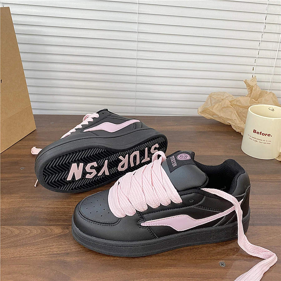 港风黑粉原创面包鞋女ins潮2024冬季新款百搭德训休闲板鞋小白鞋