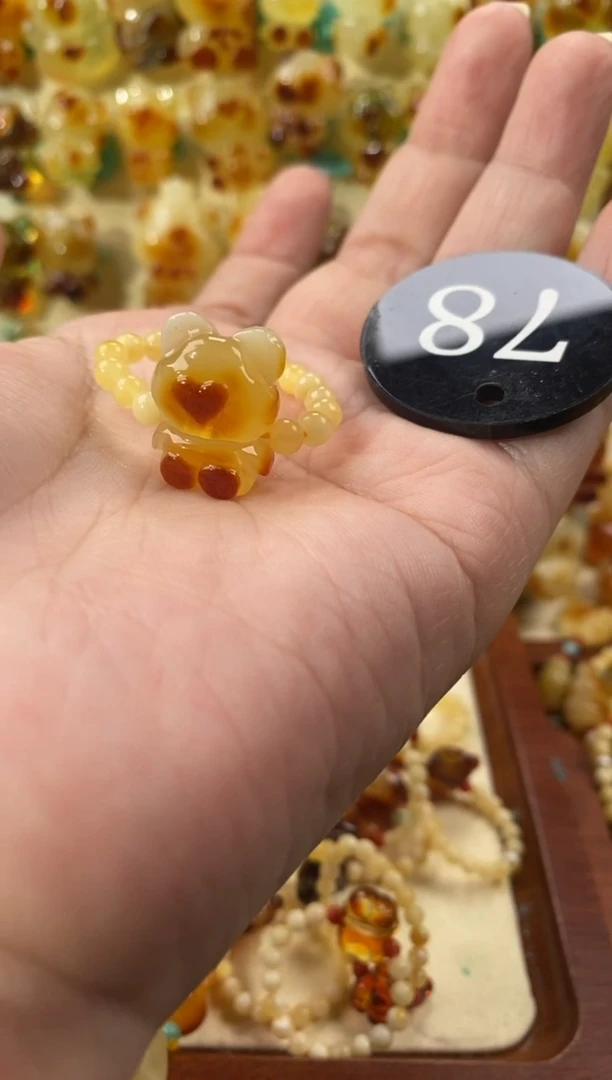 【闪购商品】琥珀颈饰未镶嵌蜜蜡小熊戒圈