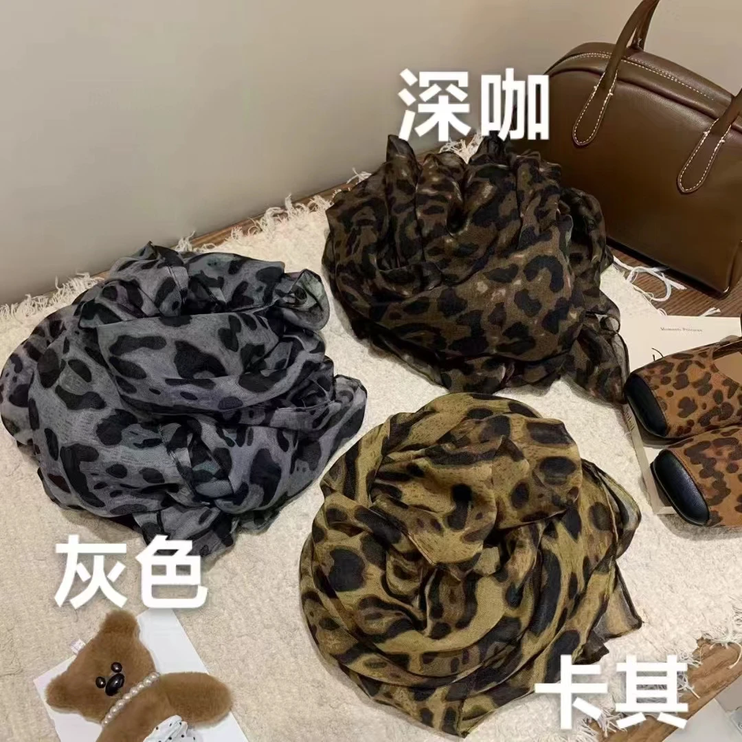东大门韩版新款欧美学院风豹纹印花围巾