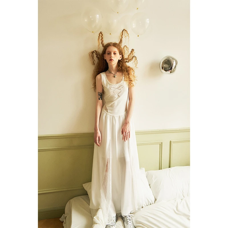 DIDDI MODA【直播专享】蕾丝吊带蝴蝶结绣花连衣裙 k6526