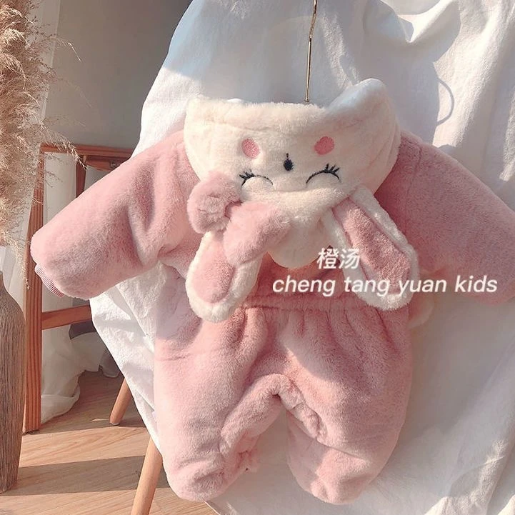 新生婴儿衣服秋冬季装连体衣小宝宝加厚哈衣棉衣外出服女加棉抱衣
