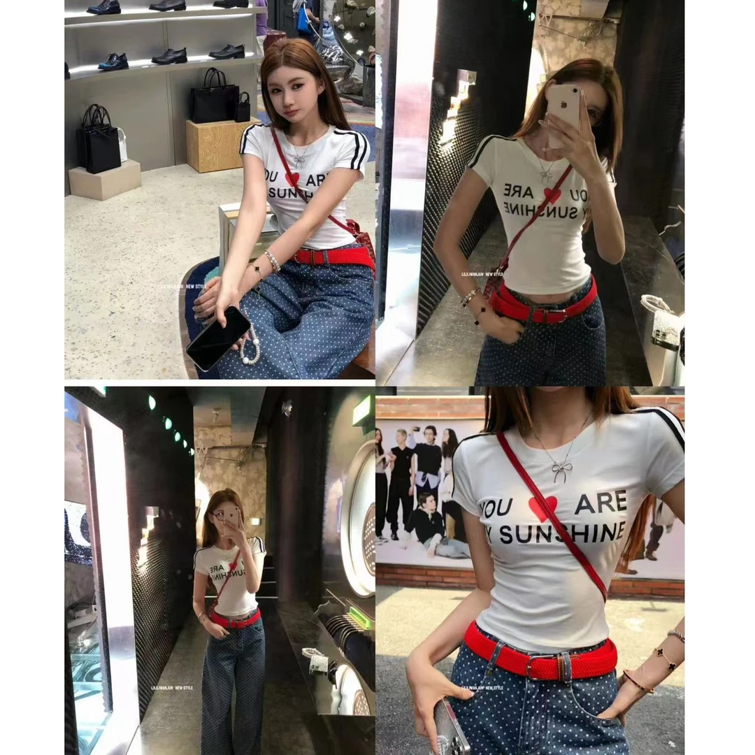 姗姗【字母爱心】美式辣妹修身显瘦百搭印花露脐T恤LWJ24B2T845