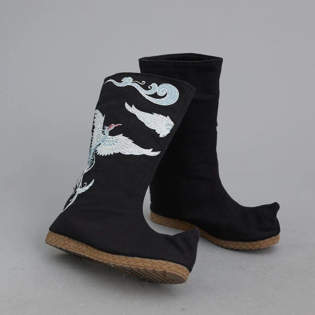 刺绣花靴子男中国风复古休闲帆布棉鞋加绒中高筒靴MF-云鹤靴