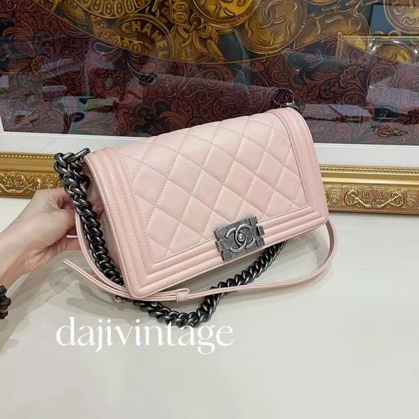 大吉中古/Chanel香奈儿粉色银扣leboy中号单肩包