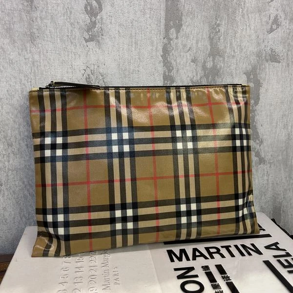 大吉中古/Burberry博柏利格纹手拿包
