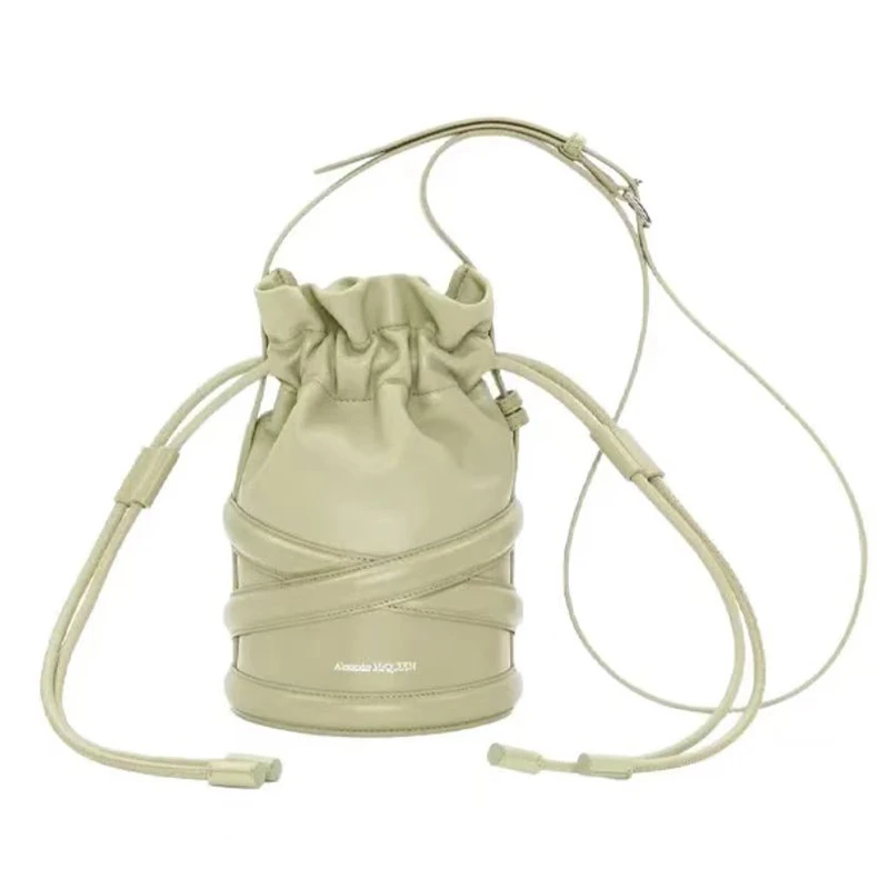 全新未使用 Alexander McQueen/亚历山大·麦昆 小牛皮单肩挎包