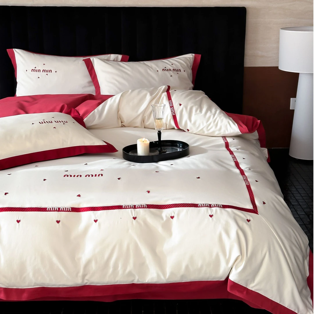 克拉曼雅【拉菲】2024秋冬磨毛新款欧式高端刺绣轻奢简约四件套