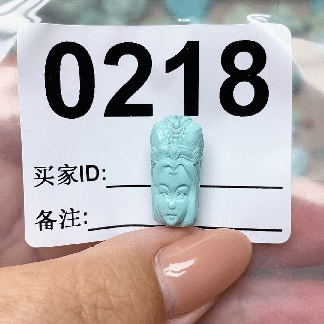 绿松石配饰未镶嵌