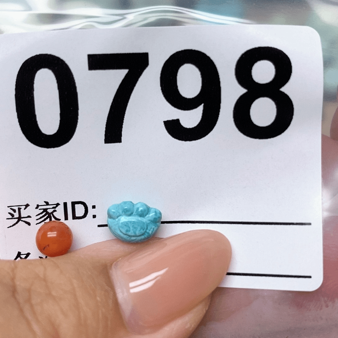南红玛瑙配饰未镶嵌
