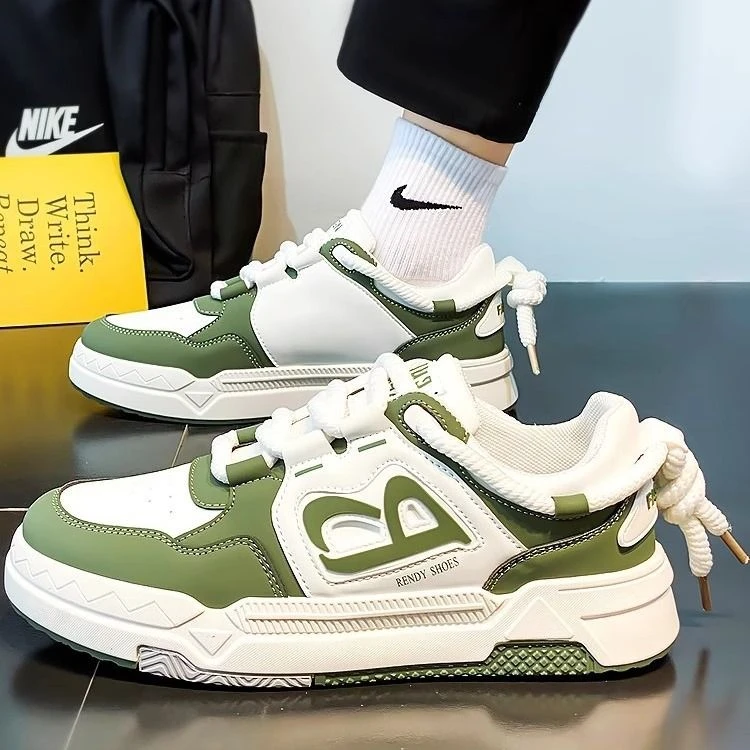 2024男鞋款休闲运动设计感小众男鞋新款学生面包厚底板鞋