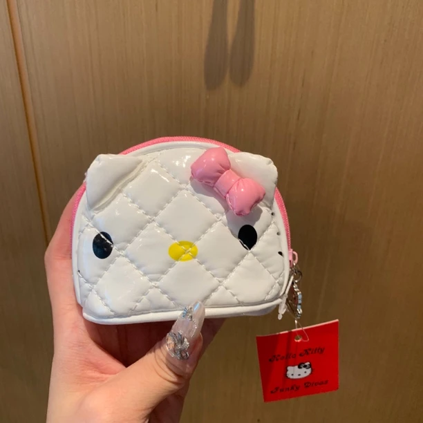 Kitty白色半圆可爱耳机包包