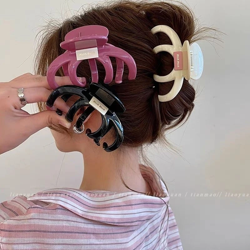 大号高颜值多气质抓夹可爱夹子发夹女后脑勺小众鲨鱼高级感insYQ