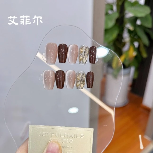 【艾菲尔】秋冬新款纯手工定制穿戴甲显白猫眼美拉德光疗美甲