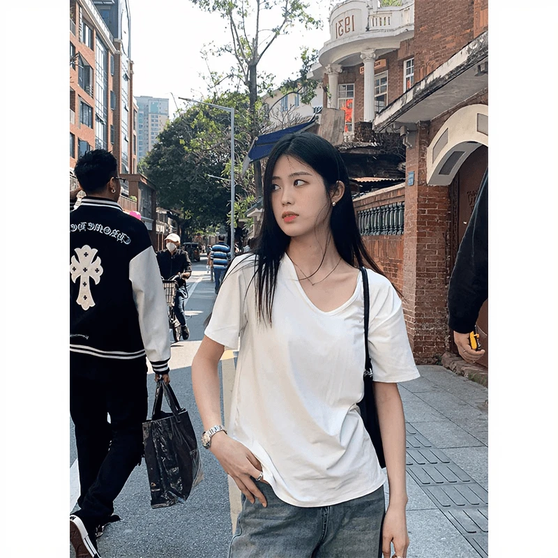 清凉一夏新款时尚正肩t恤女短袖宽松百搭休闲显瘦v领打底体恤上衣