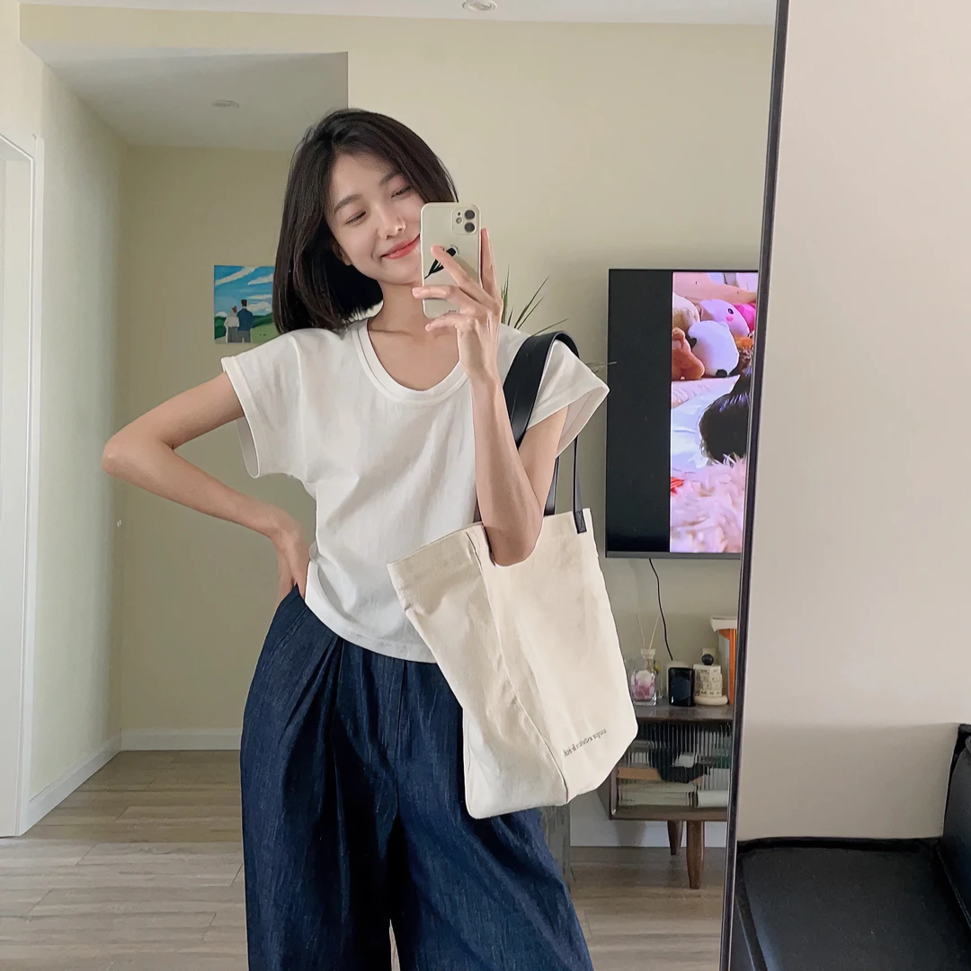 白色时尚正肩短袖t恤女小飞袖夏季新款宽松半袖体恤设计小众上衣