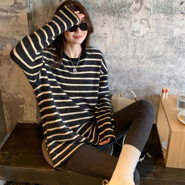 2025年秋冬新款撞色条纹长袖T恤女慵懒风设计感宽松显瘦圆领上衣