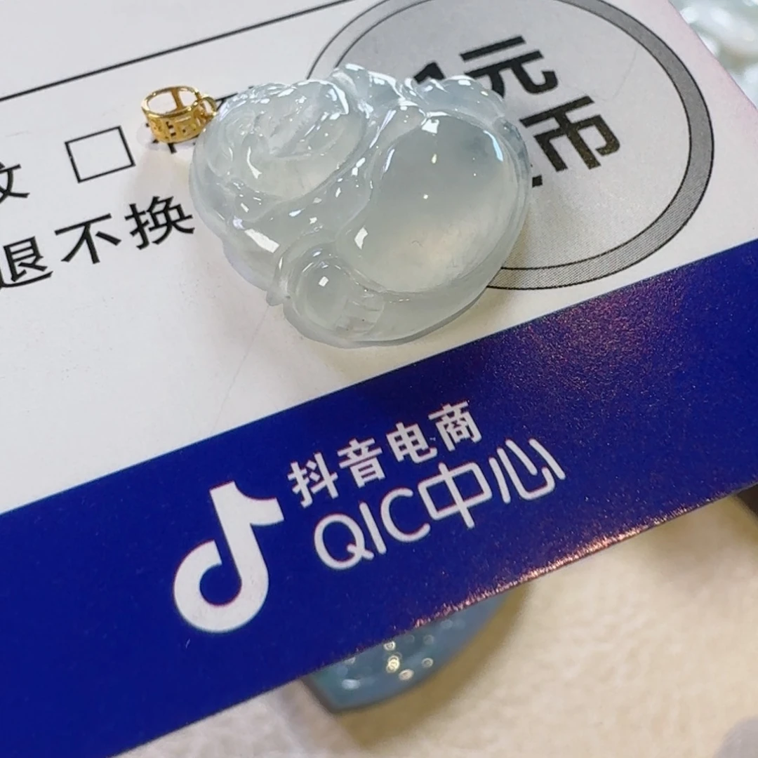 翡翠颈饰18K金镶嵌颈饰