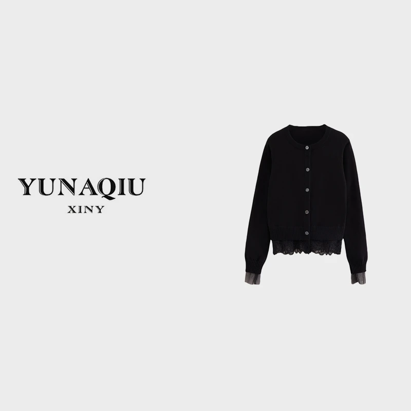 YUNAQIU百搭设计师休闲时尚长袖黑色简约长袖针织衫-8035