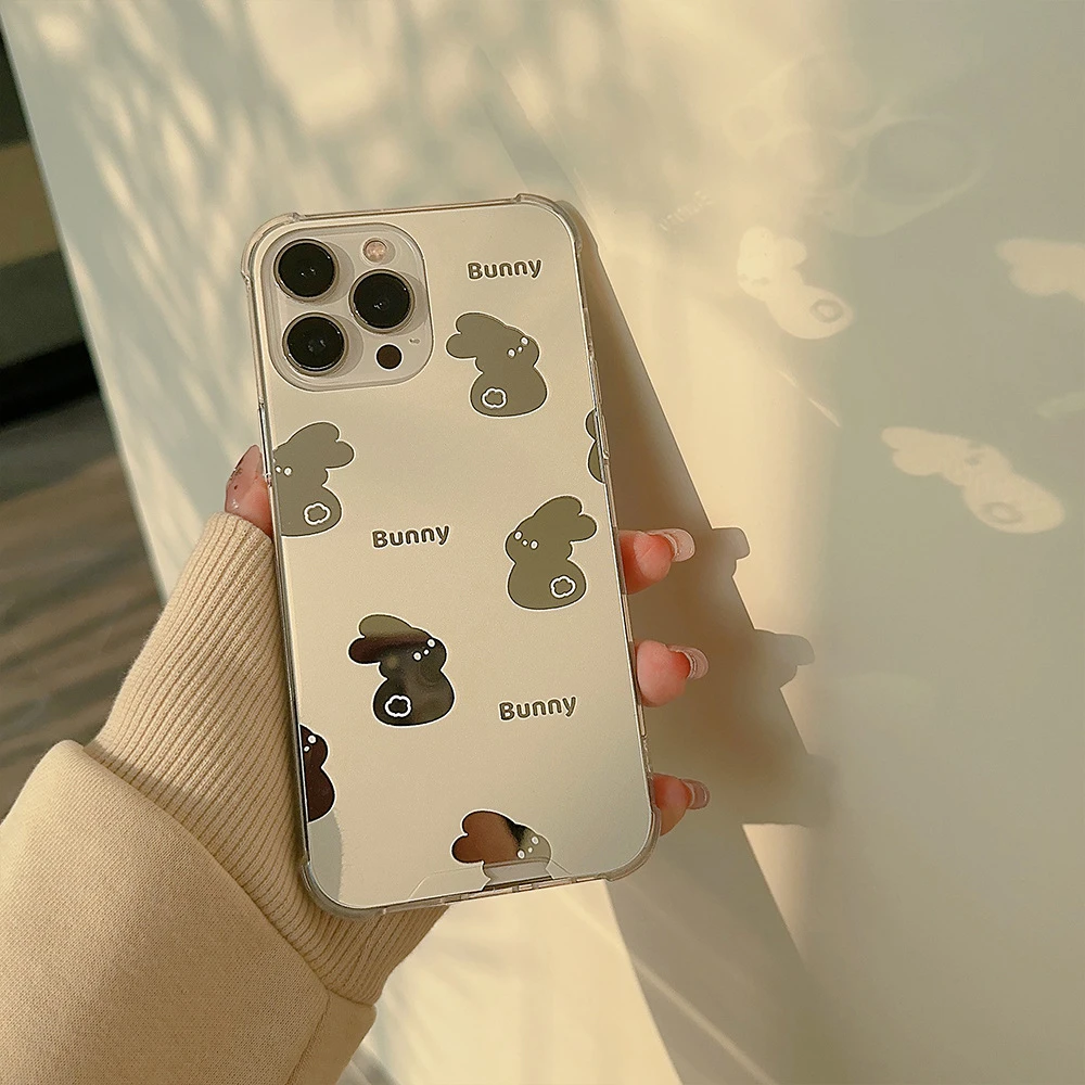 原创镜面兔iPhone15苹果手机壳13创意12代发X/8适用14pro max套11