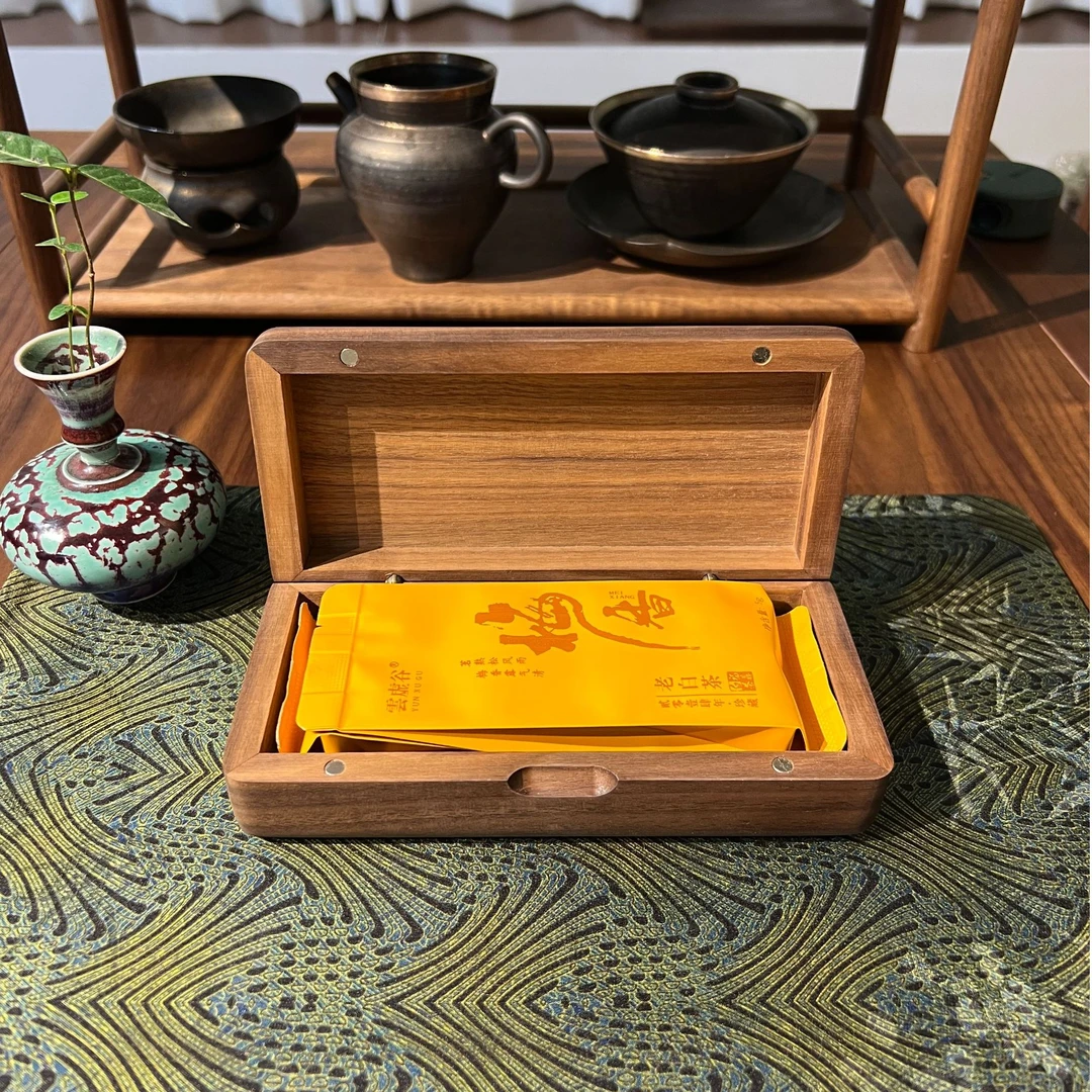 北美黑胡桃木眼镜盒收纳盒雪茄盒茶叶盒随身携带多功能翻盖盒钱盒