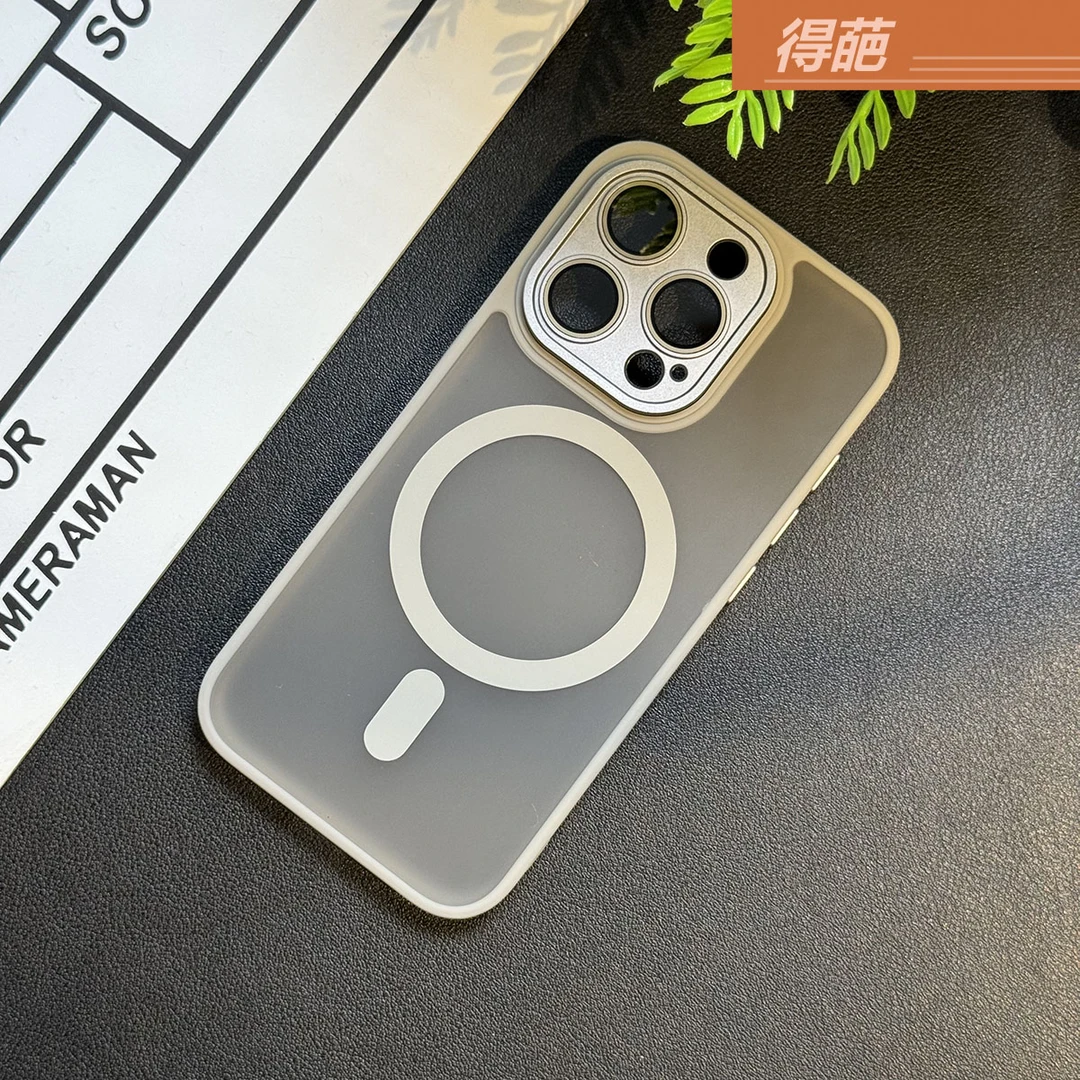 新款精孔磨砂苹果15Promax磁吸手机壳iPhone14Pro全包镜头13/12