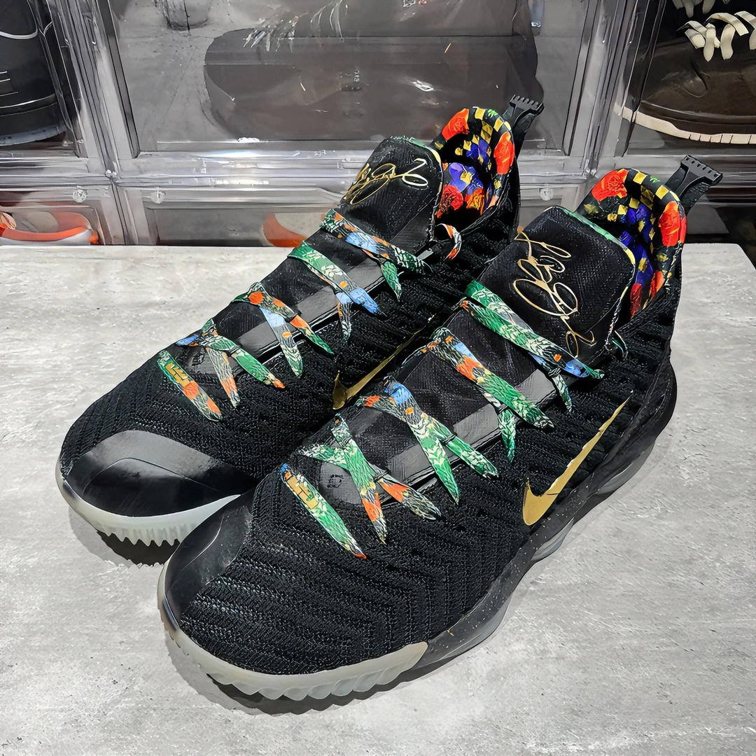 44.5码二手原盒 Nike 耐克 LBJ16全明星黑色市场价1699时尚篮球鞋